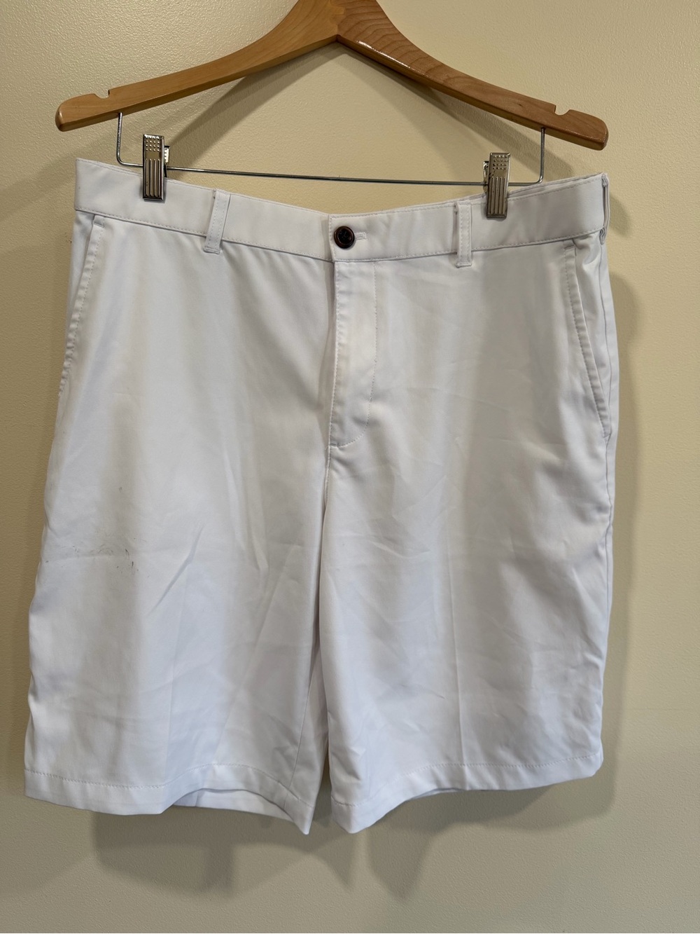 Men's IZOD Performance Shorts